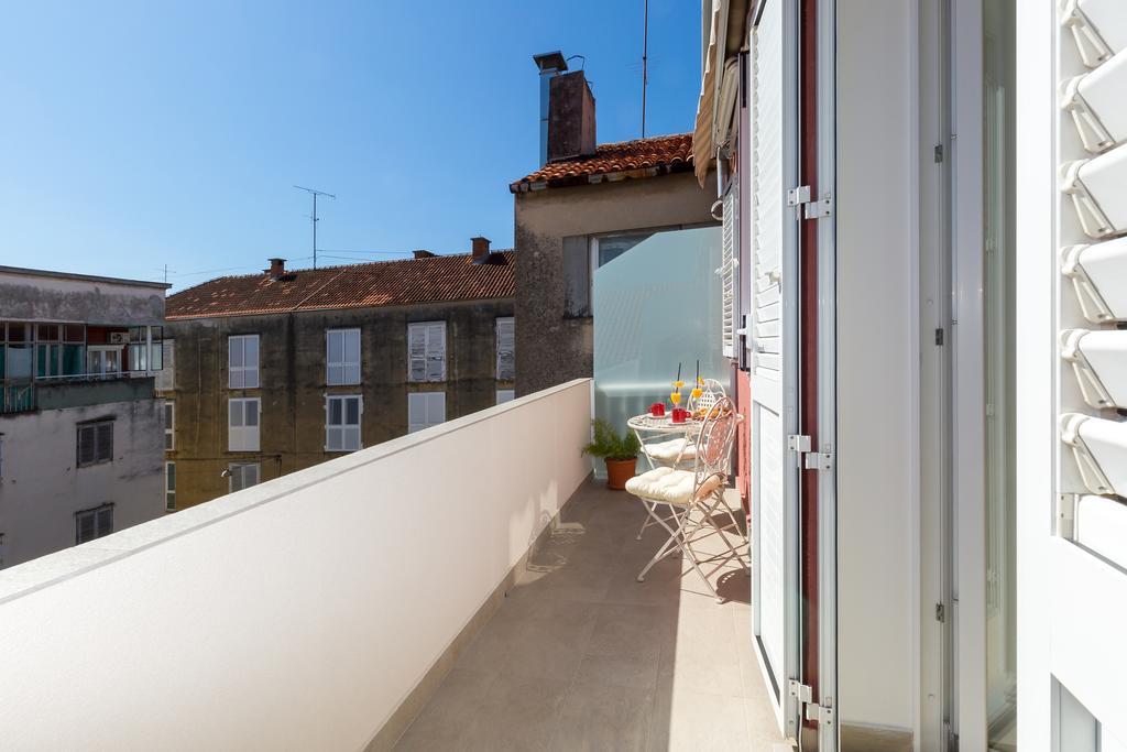 Central Boutique Apartments With Balconies, In Walking Distance To The Sea Задар Экстерьер фото