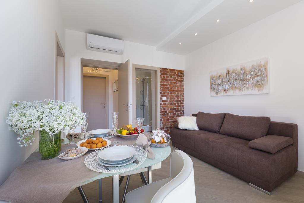 Central Boutique Apartments With Balconies, In Walking Distance To The Sea Задар Экстерьер фото