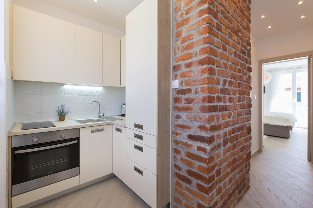 Central Boutique Apartments With Balconies, In Walking Distance To The Sea Задар Экстерьер фото