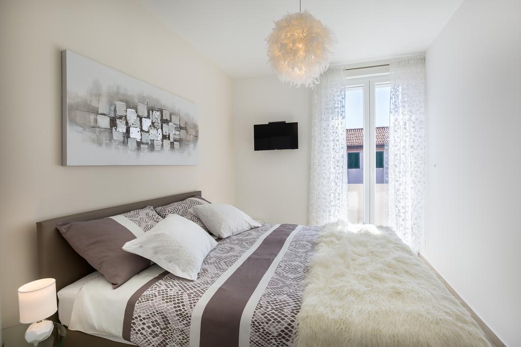 Central Boutique Apartments With Balconies, In Walking Distance To The Sea Задар Экстерьер фото