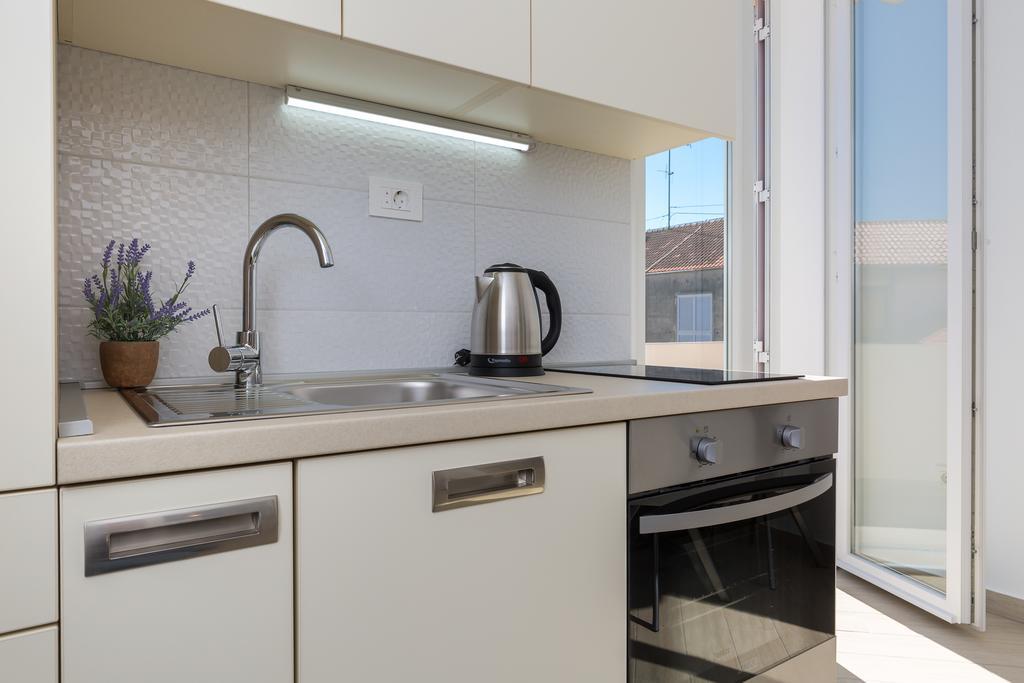 Central Boutique Apartments With Balconies, In Walking Distance To The Sea Задар Экстерьер фото